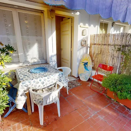 Avec Grande Terrasse Ensoleillee Pres Du Centre Et Des Plages - Fr-1-196-319 Apartament